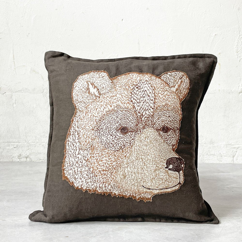 コーラルアンドタスク Coral & Tusk ベアーアップリケピロー Bear Applique Pillow 30×30cm クッション ブラウン リネン 刺繍 ★