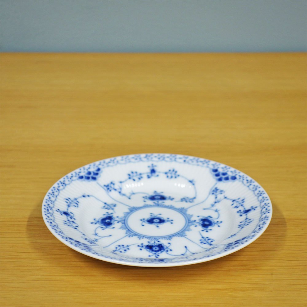 ロイヤルコペンハーゲン ROYAL COPENHAGEN ブルーフルーテッド ハーフレース プレート 15cm 北欧食器 B ◎