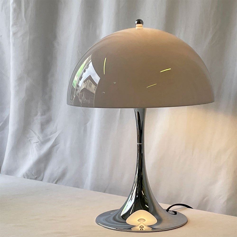 ルイスポールセン louis poulsen パンテラ320 テーブル 卓上照明 テーブルランプ オパールグレイ×シルヴァークローム ヴェルナーパントン Verner Panton 箱付き 定価67,100円 未使用品 ◇