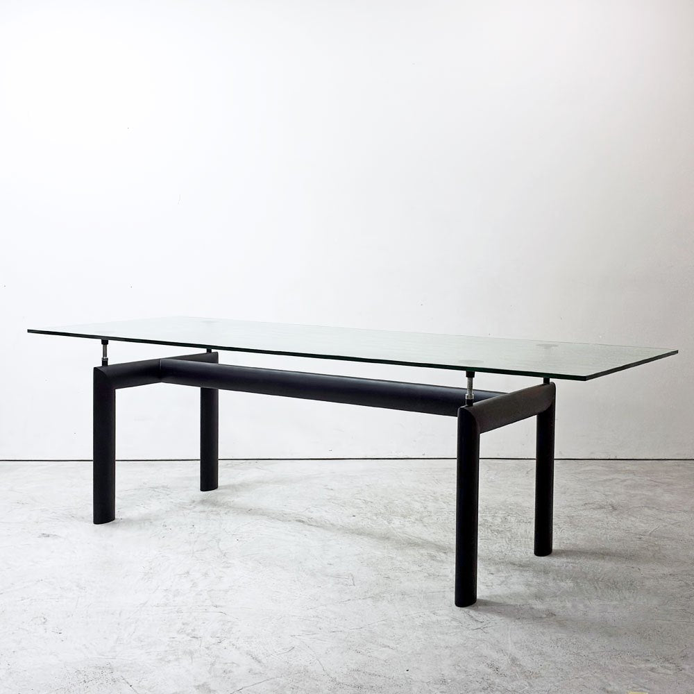 カッシーナ Cassina ル・コルビジェ LC6 ダイニングテーブル ターブル テューブ ダヴィオン テーブル 6 TABLE TUBE D’AVION テクスチャーガラス天板 ブラック ●