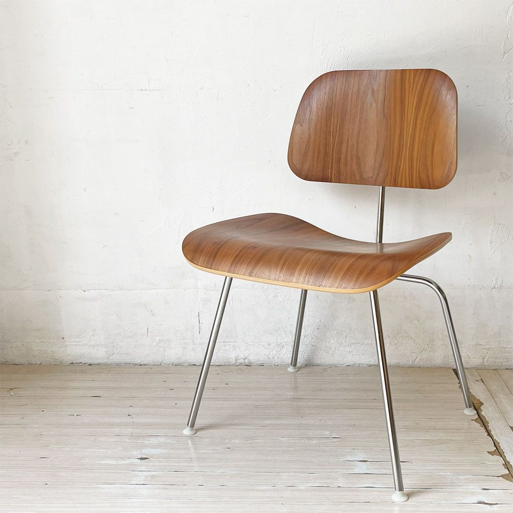 ハーマンミラー Herman Miller DCM ダイニングチェア メタルレッグ プライウッド ウォールナット イームズ C&R. Eames ミッドセンチュリー ★