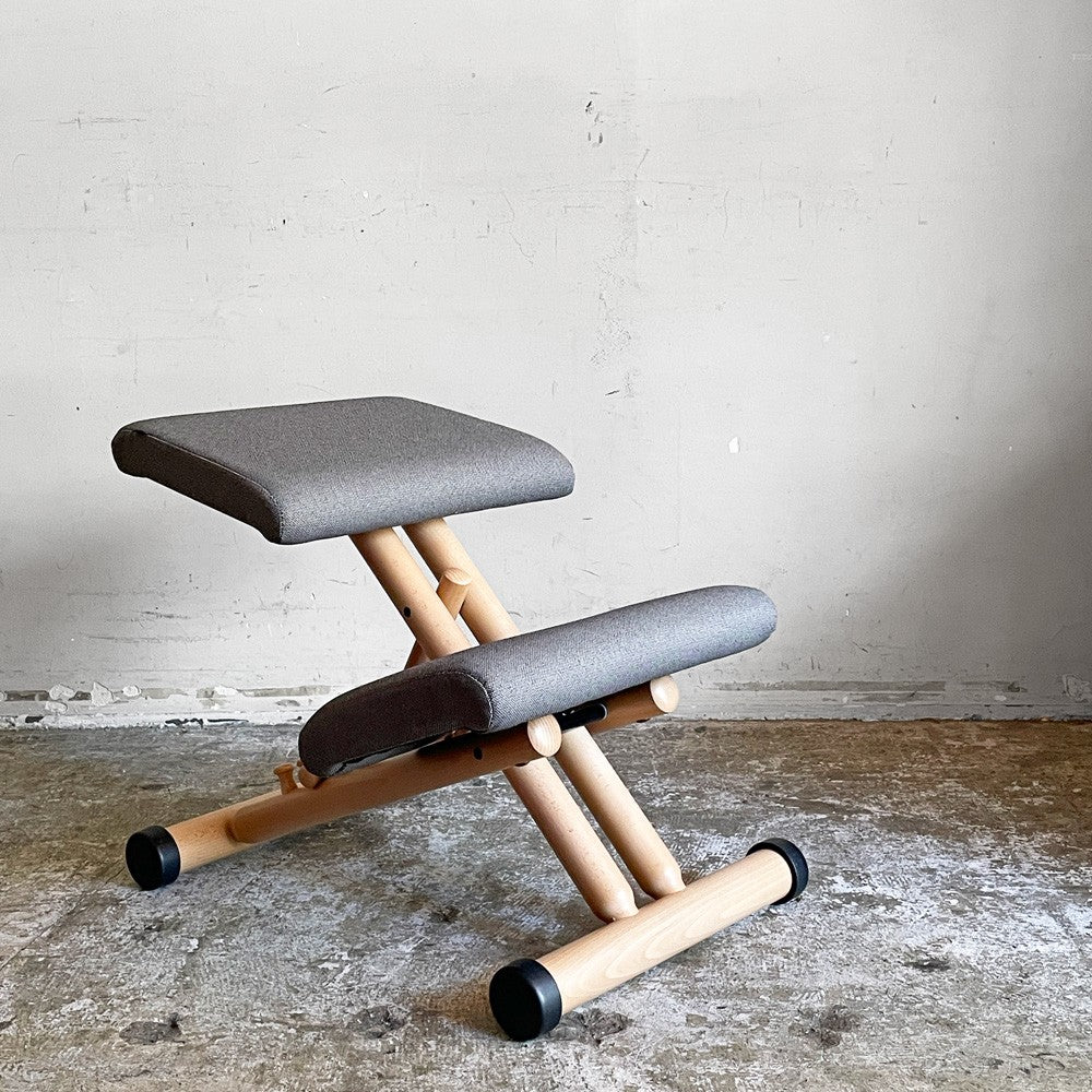 ストッケ STOKKE ヴァリエール VARIER マルチバランス MULTI バランスチェア ビーチ材 ファブリック グレー 北欧 ノルウェー ■