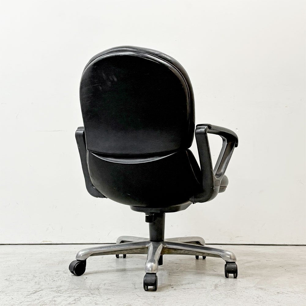 内田洋行 UCHIDA コアチェア CORE CHAIR デスクチェア オフィスチェア ブラックレザー キャスター付 説明書付 ●