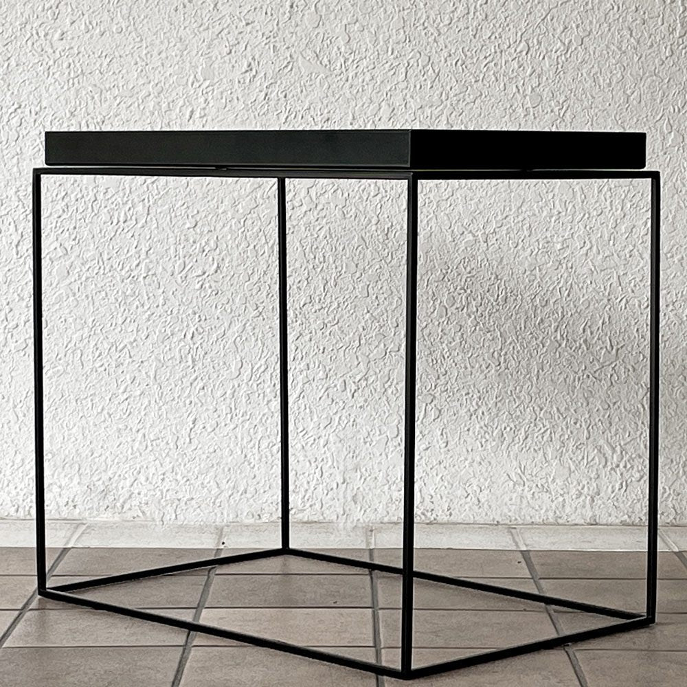 ヘイ HAY トレイテーブル TRAY TABLE L サイドテーブル ナイトテーブル ブラック モダンデザイン 北欧家具 デンマーク 定価￥49,500- ◇