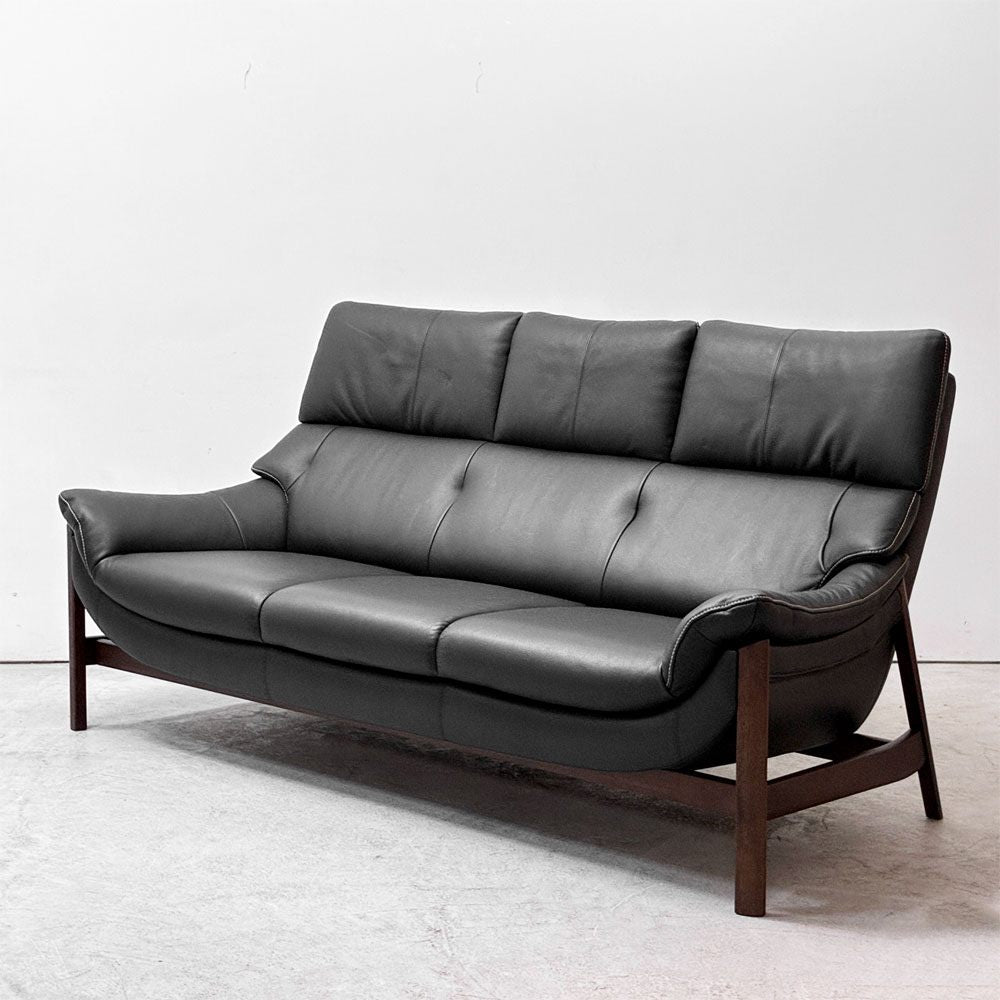 カリモク karimoku ZU6203 3シーター ソファ ハイバック 本革 ブラック オーク材 モカブラウン W194cm 定価￥420,200- ●