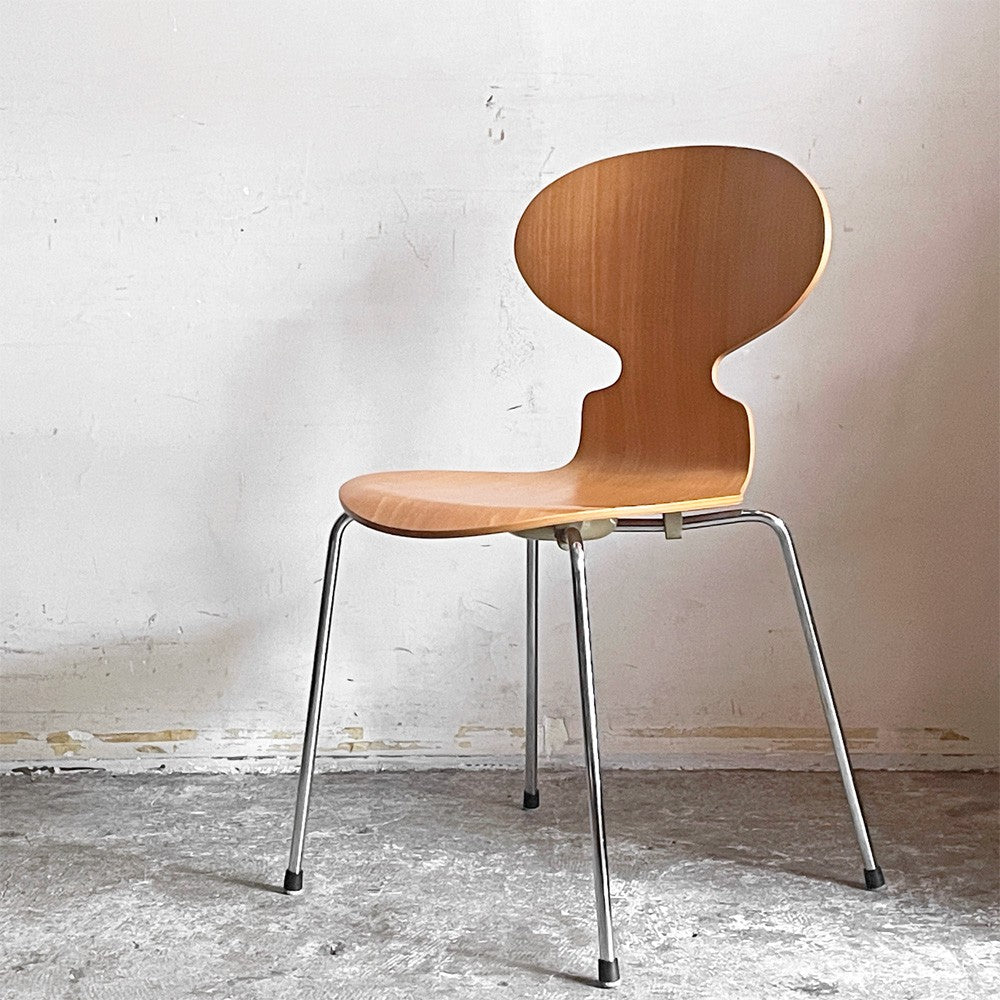 フリッツハンセン Fritz Hansen 3101 アリンコチェア アントチェア 4本脚 ナチュラルビーチ ラッカー仕上げ フェルトグライズ アルネ・ヤコブセン B ■