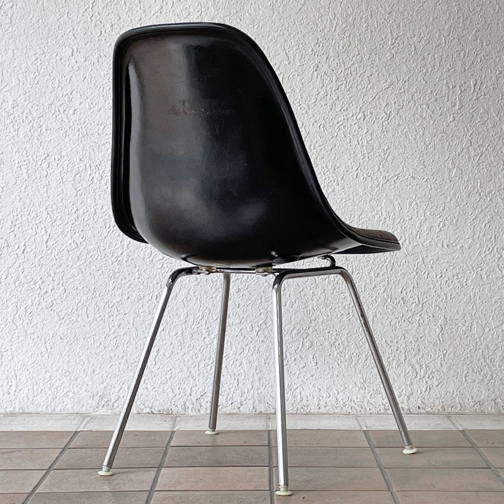 ハーマンミラー Herman Miller サイドシェルチェア MFS製 FRP アプホルスター ファブリック Hベース イームズ ビンテージ 張替え済 ◇