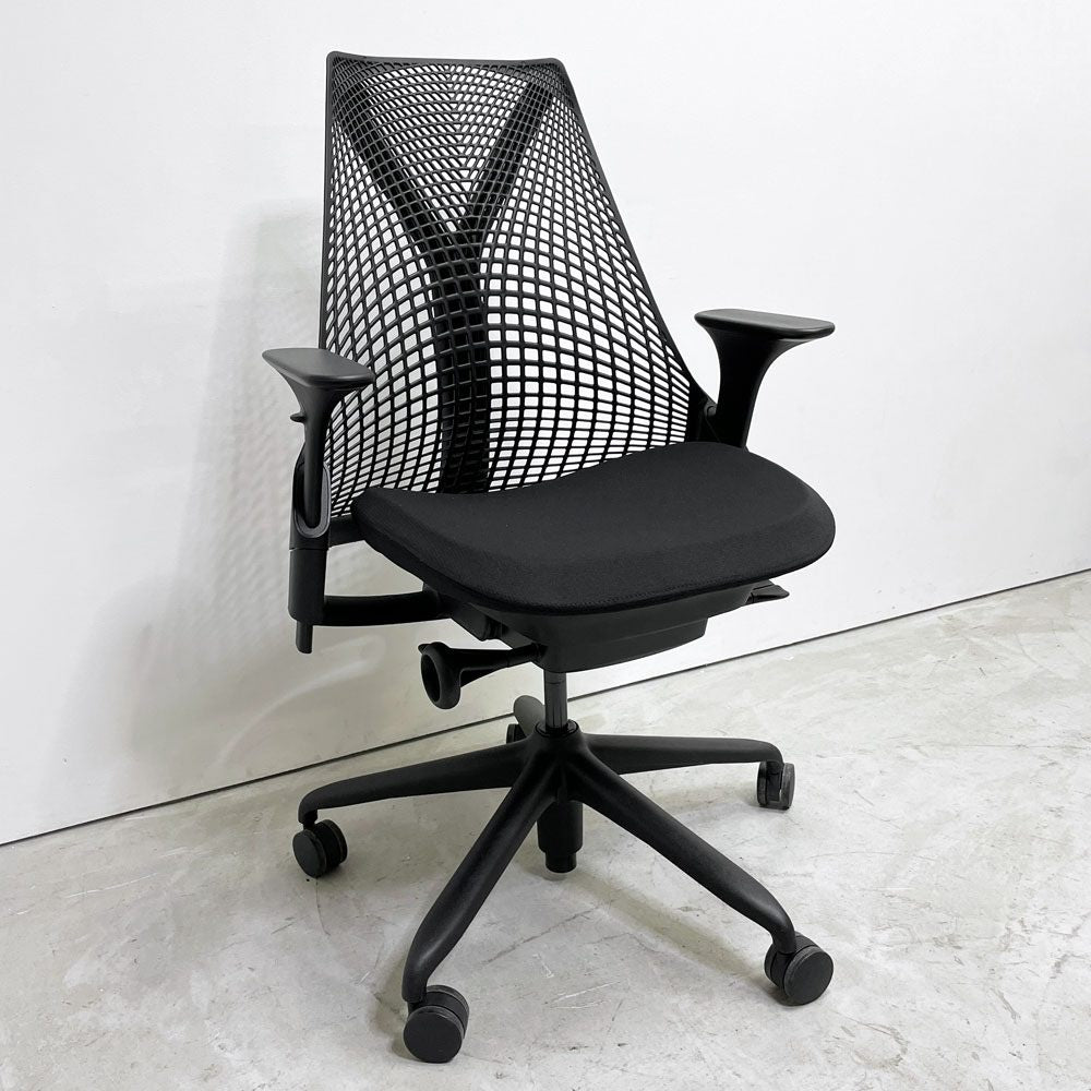 ハーマンミラー HermanMiller セイルチェア SAYL Chair デスクチェア ブラック サスペンションミドルバック アジャスタブルアーム キャスター付 イヴ・ベアール ●