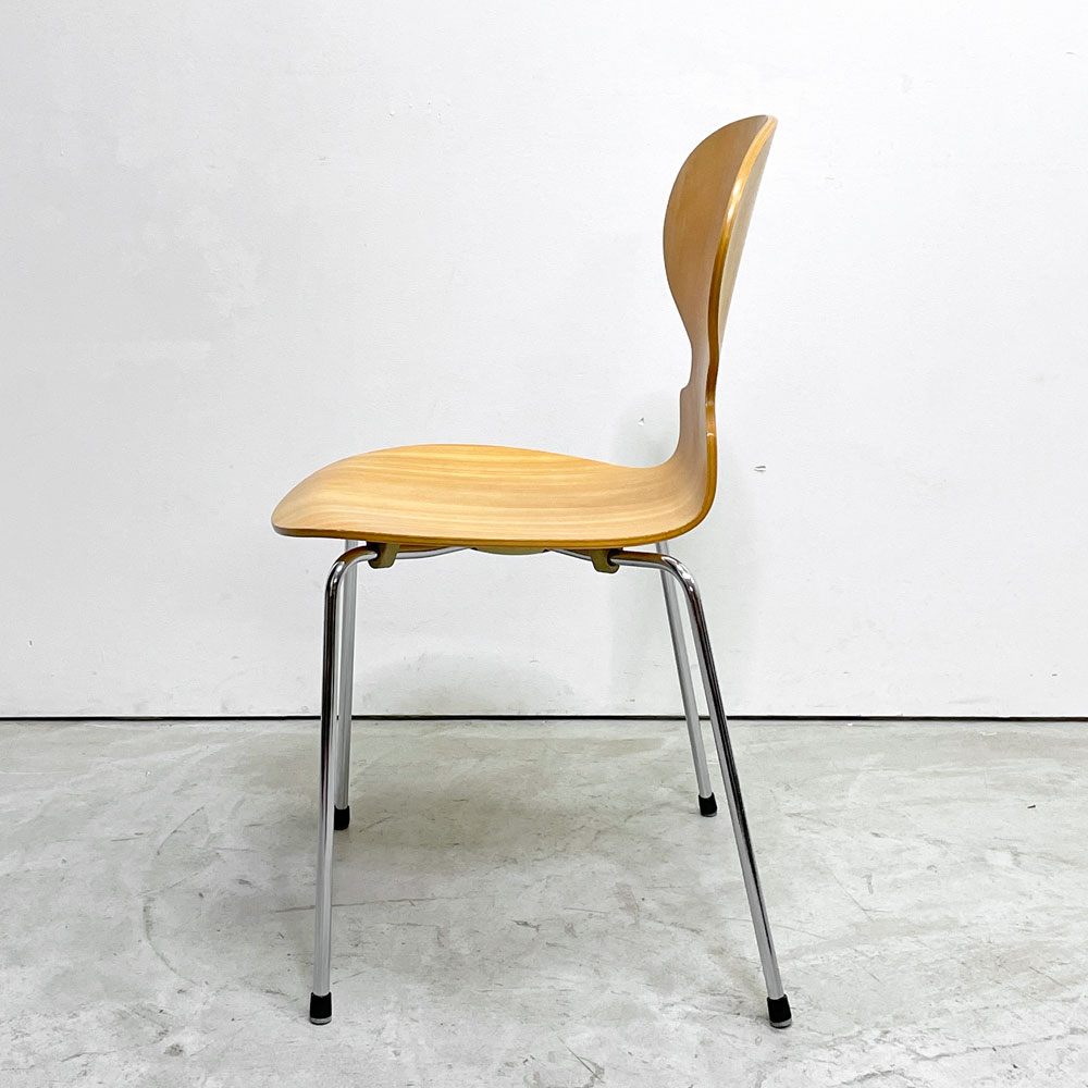 フリッツハンセン Fritz Hansen 3101 アリンコチェア アントチェア 4本脚 ナチュラルビーチ ラッカー仕上げ フェルトグライズ アルネ・ヤコブセン C ●