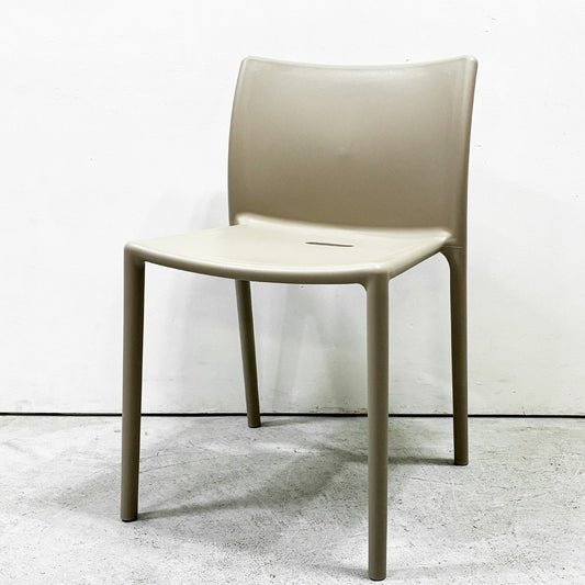 マジス MAGIS エアチェア AIR CHAIR スタッキングチェア ダイニングチェア ベージュ ジャスパー・モリソン 新品未使用品 美品 D ●