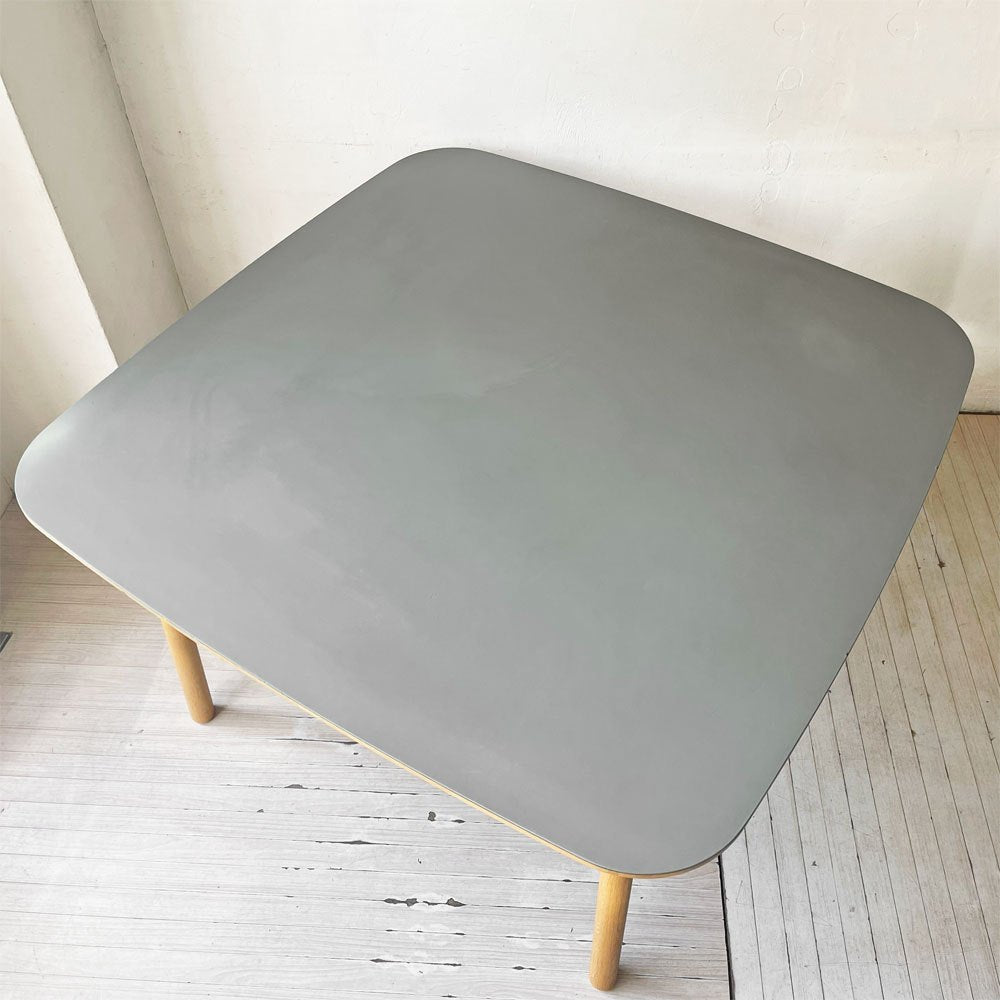 ノーマンコペンハーゲン normann COPENHAGEN フォーム Form ダイニングテーブル Simon Legald リノリウム天板 デンマーク 北欧家具 参考定価約30万円 ★