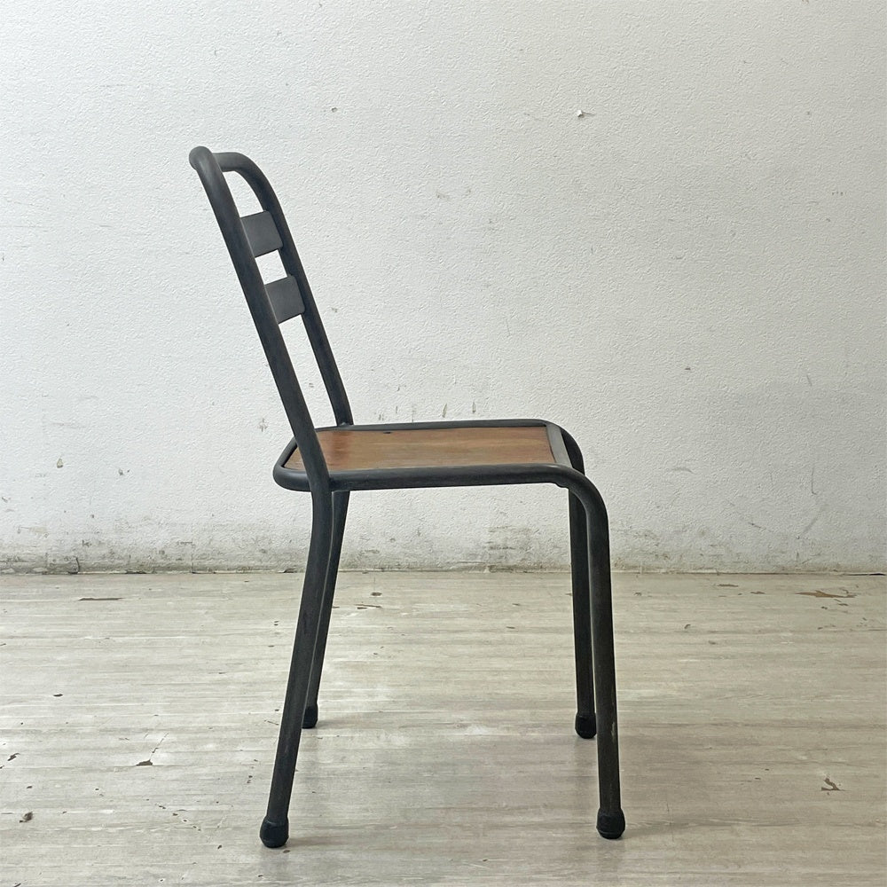 フランスビンテージ  french vintage スチールフレーム スタッキングチェア プライウッドシート インダストリアルデザイン ●