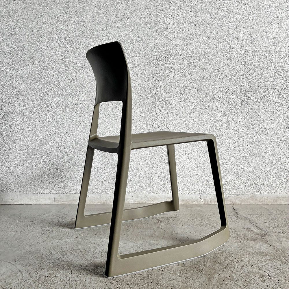 ヴィトラ Vitra ティプトン Tip Ton ワークチェア ダイニングチェア デスクチェア オリーブ スタッキング チルト機能 現行定価￥47,300- 未使用保管品 B 〓