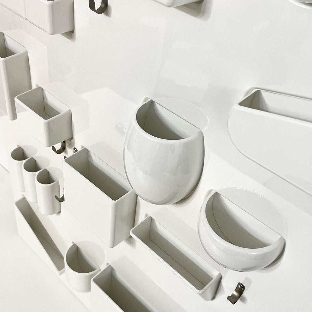 ヴィトラ vitra ウーテンシロ1 Uten.Silo 1 ホワイト 壁掛け収納 ウォールシェルフ インゴ・マウラー & ドロシー・ベッカー ミッドセンチュリー スペースエイジ ●