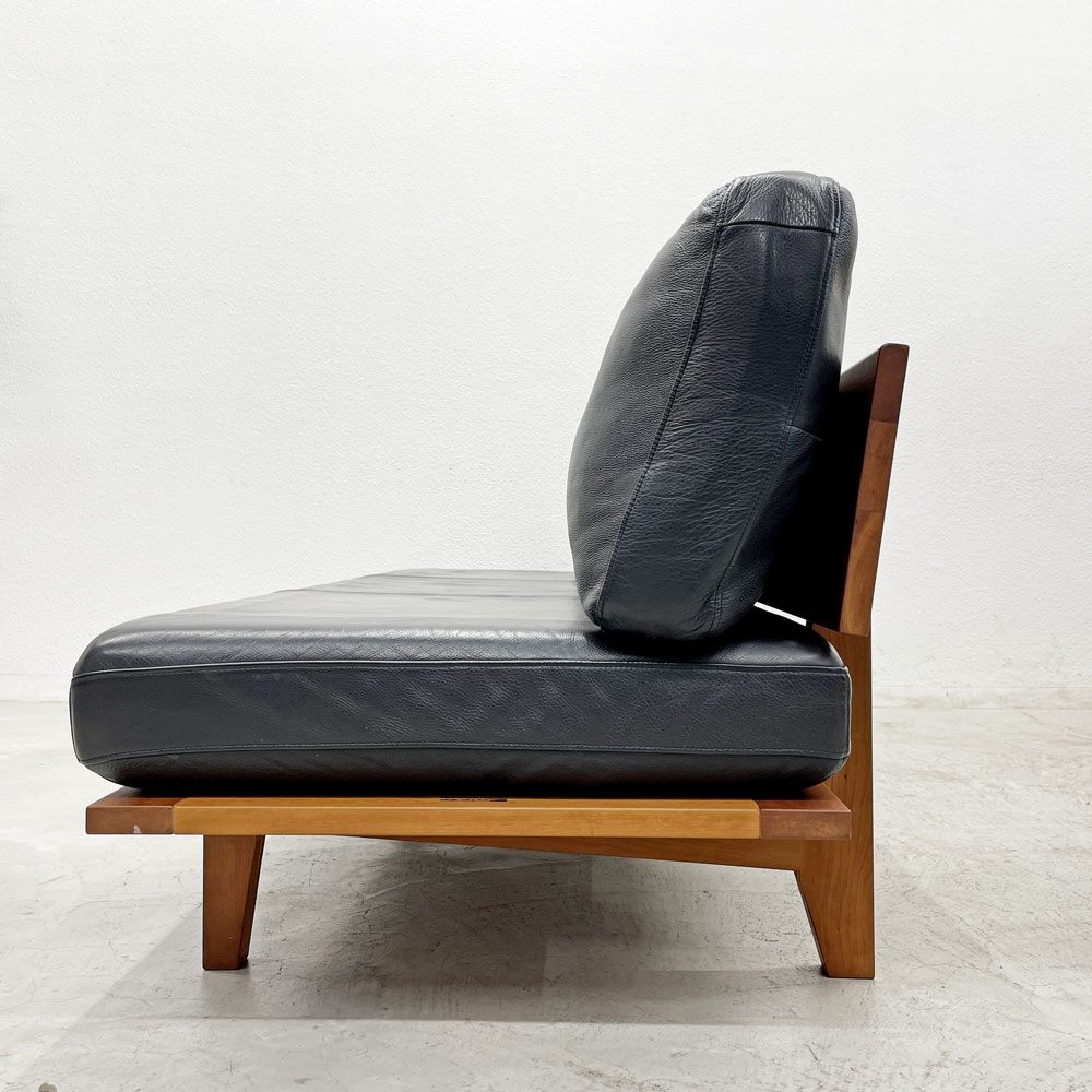 マスターウォール MASTERWAL リッツ RITZ 3Pソファ 3人掛け ウォールナット無垢材 本革シート W180cm アカセ木工 〓