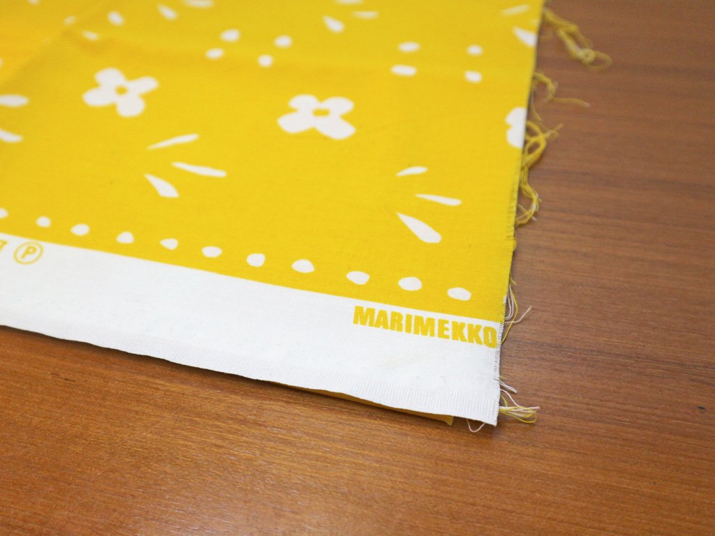 マリメッコ　marimekko クッカケト kukkaketo ビンテージ ファブリック イエロー レアカラー 144×50cm ◎