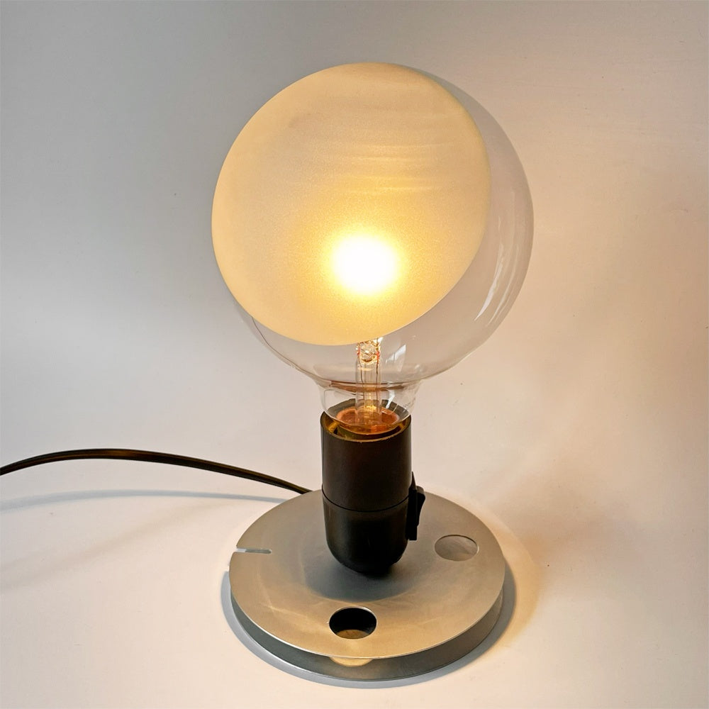 フロス FLOS ランパディーナ Lampadina 白熱球 テーブルランプ 卓上ライト テーブル照明 ブラック アッキーレ・カスティリオーニ イタリア 参考定価￥33,000- ★