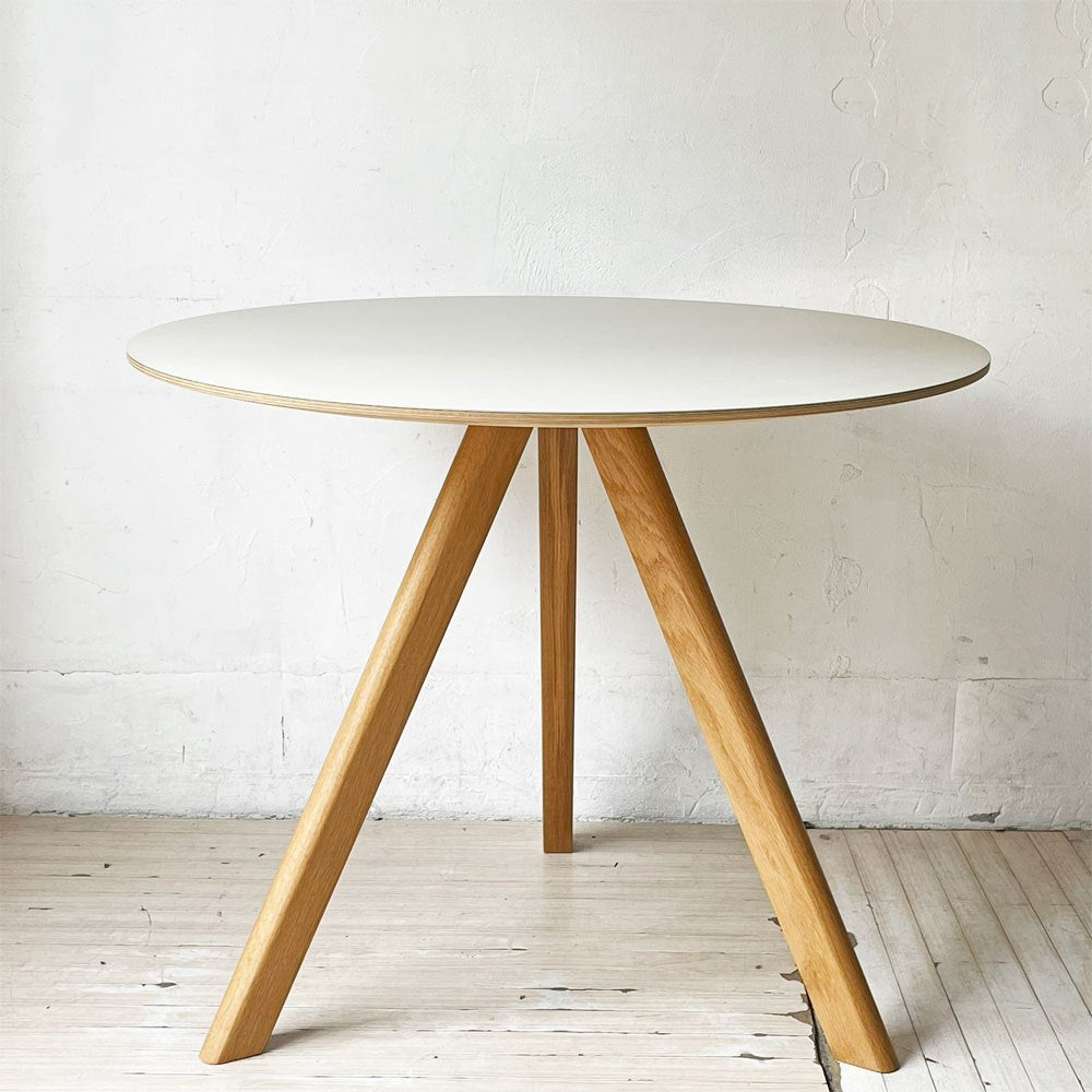 ヘイ HAY CPH 20 ラウンドテーブル ダイニングテーブル Φ90cm オーク材 オフホワイトリノリウム ロナン＆エルワン・ブルレック デンマーク 北欧家具 定価￥181,500- ★