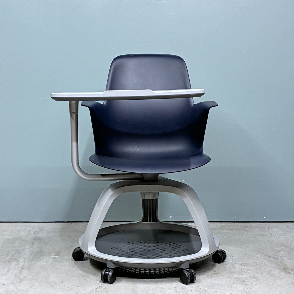スチールケース Steelcase ノード node ミーティングチェア オフィスチェア ネイビー 可動式サイドテーブル＆キャスター付き ◎