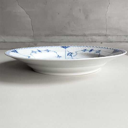 ロイヤルコペンハーゲン ROYAL COPENHAGEN ブルーフルーテッド ハーフレース ディーププレート 25.5cm 深皿 丸皿 陶器 北欧食器 廃番 美品 C ♪