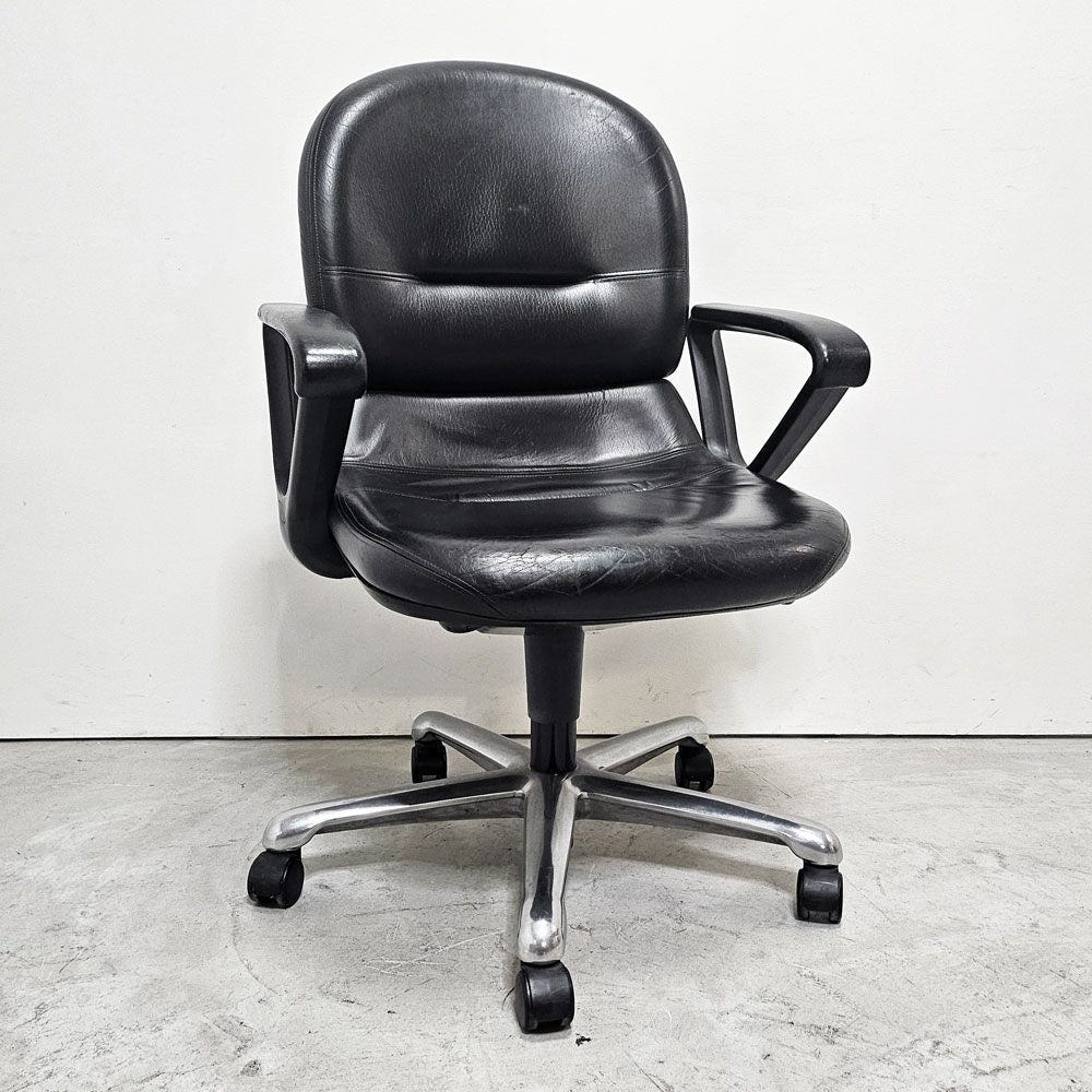 内田洋行 UCHIDA コアチェア CORE CHAIR デスクチェア オフィスチェア ブラックレザー キャスター付 説明書付 ●