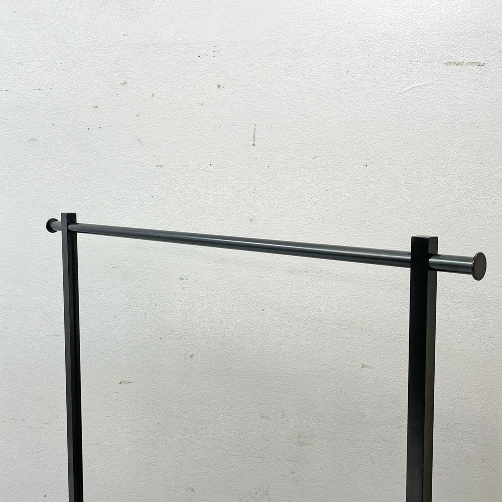 インダストリアルデザイン Industrial design スチール製 ハンガーラック W105cm アジャスター付き 店舗什器 工業系 ●