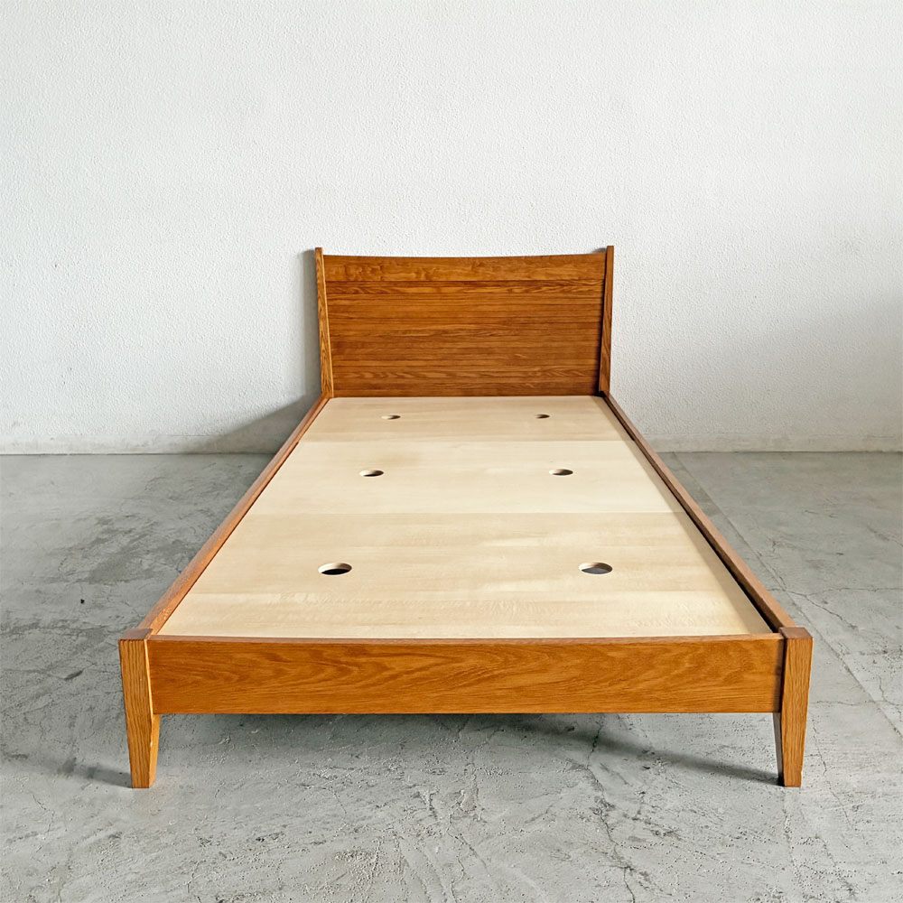 スタンダードトレード STANDARD TRADE ベッドフレーム BED-02C Panel Head パネルヘッド シングルサイズ ライトオーク 定価￥319,000- A 〓