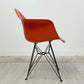 ハーマンミラー Herman Miller アームシェルチェア 現行FRP製 レッドオレンジ エッフェルベース C&R イームズ ミッドセンチュリー ●