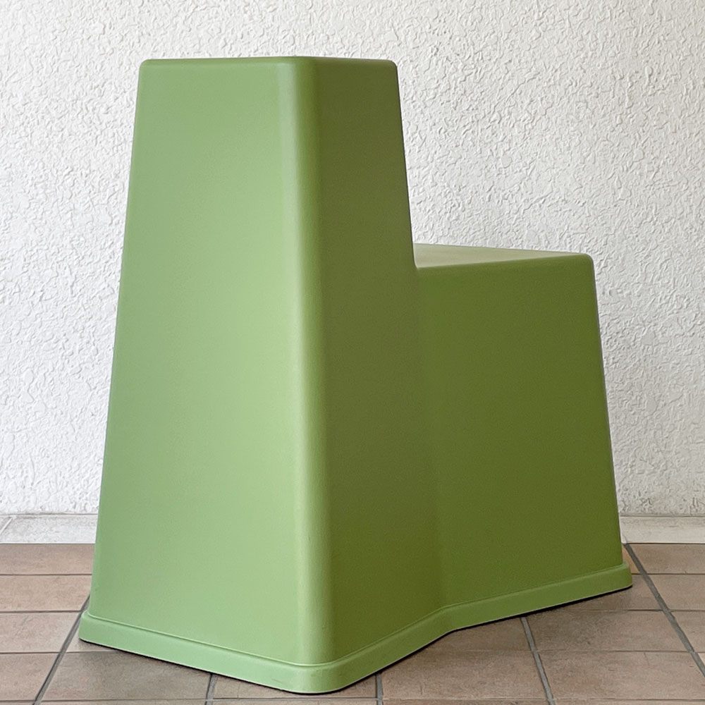 ヴィトラ vitra スツール ツール STOOL TOOL コンスタンチン・グルチッチ スタッキング インダストリアルグリーン スイス 定価48,400円 ◇