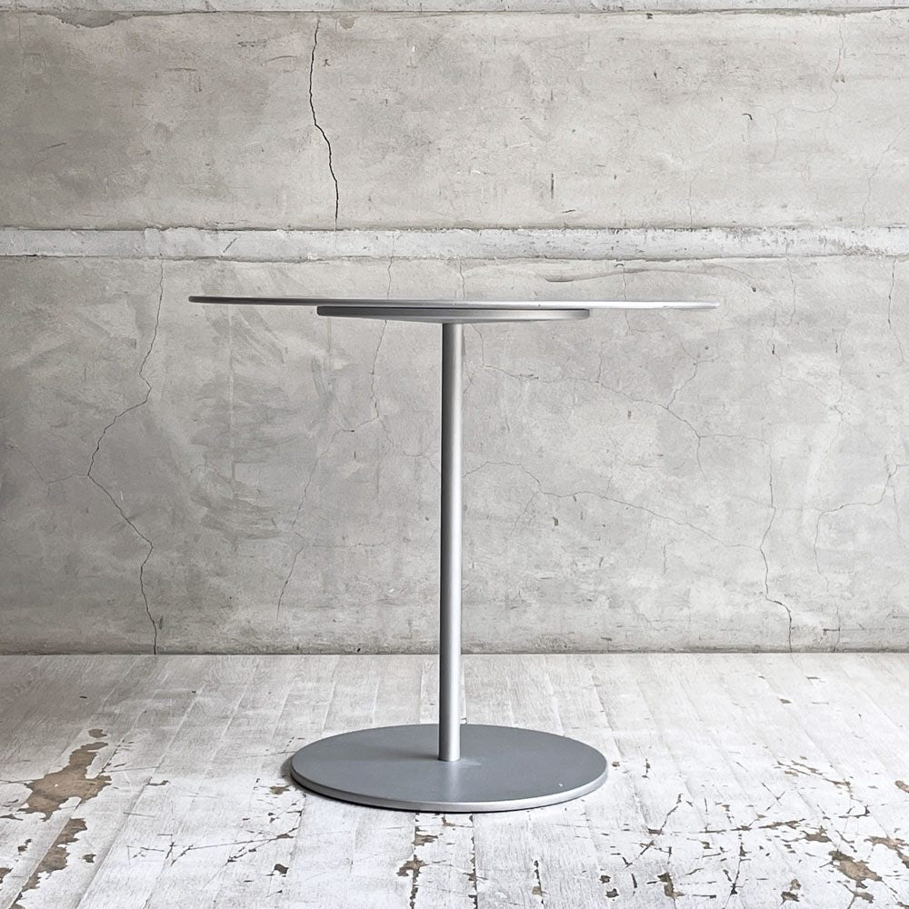 カッシーナイクスシー Cassina ixc. 252 オンオフ ON-OFF サイドテーブル アルミニウム ピエロ・リッソーニ イタリアモダン 廃番 定価約15万円 ♪