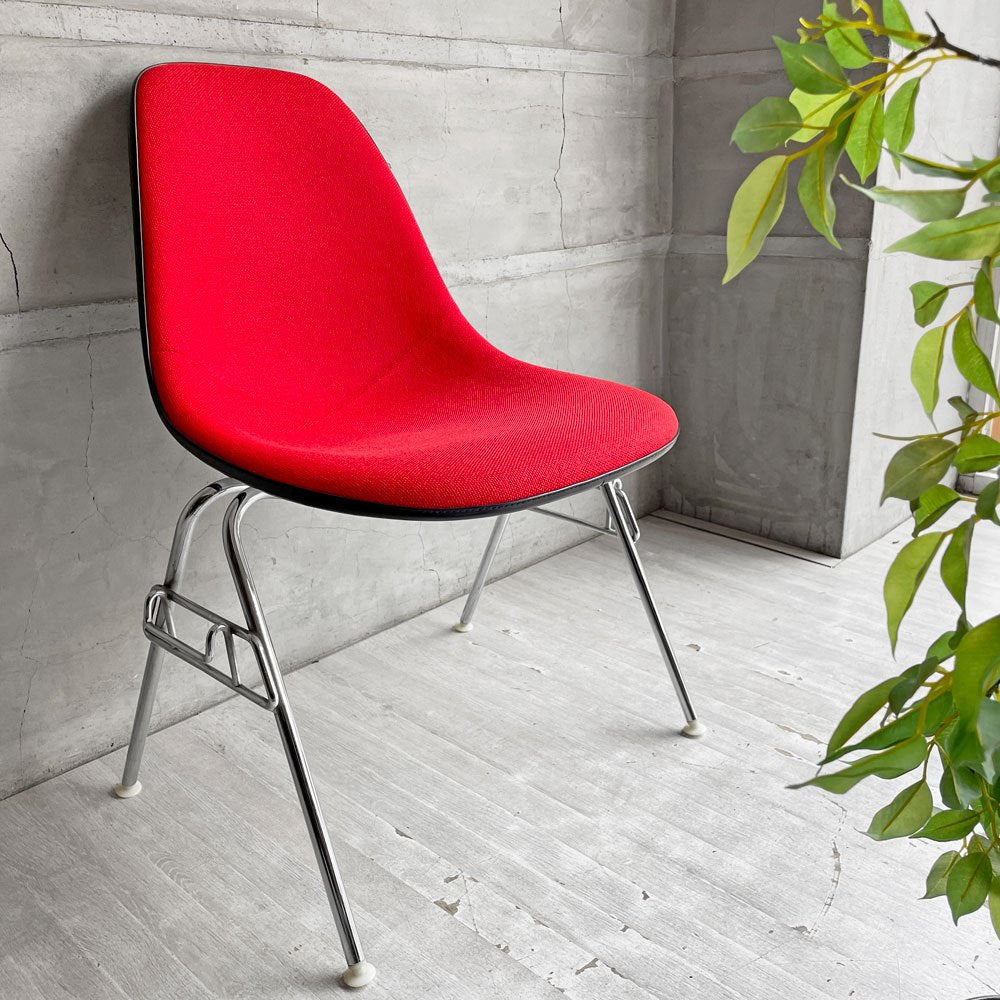 ハーマンミラー Herman Miller モダンファニチャーセールス ビンテージ サイドシェルチェア FRP アプホルスター ファブリック張り替え済み スタッキングベース イームズ ♪