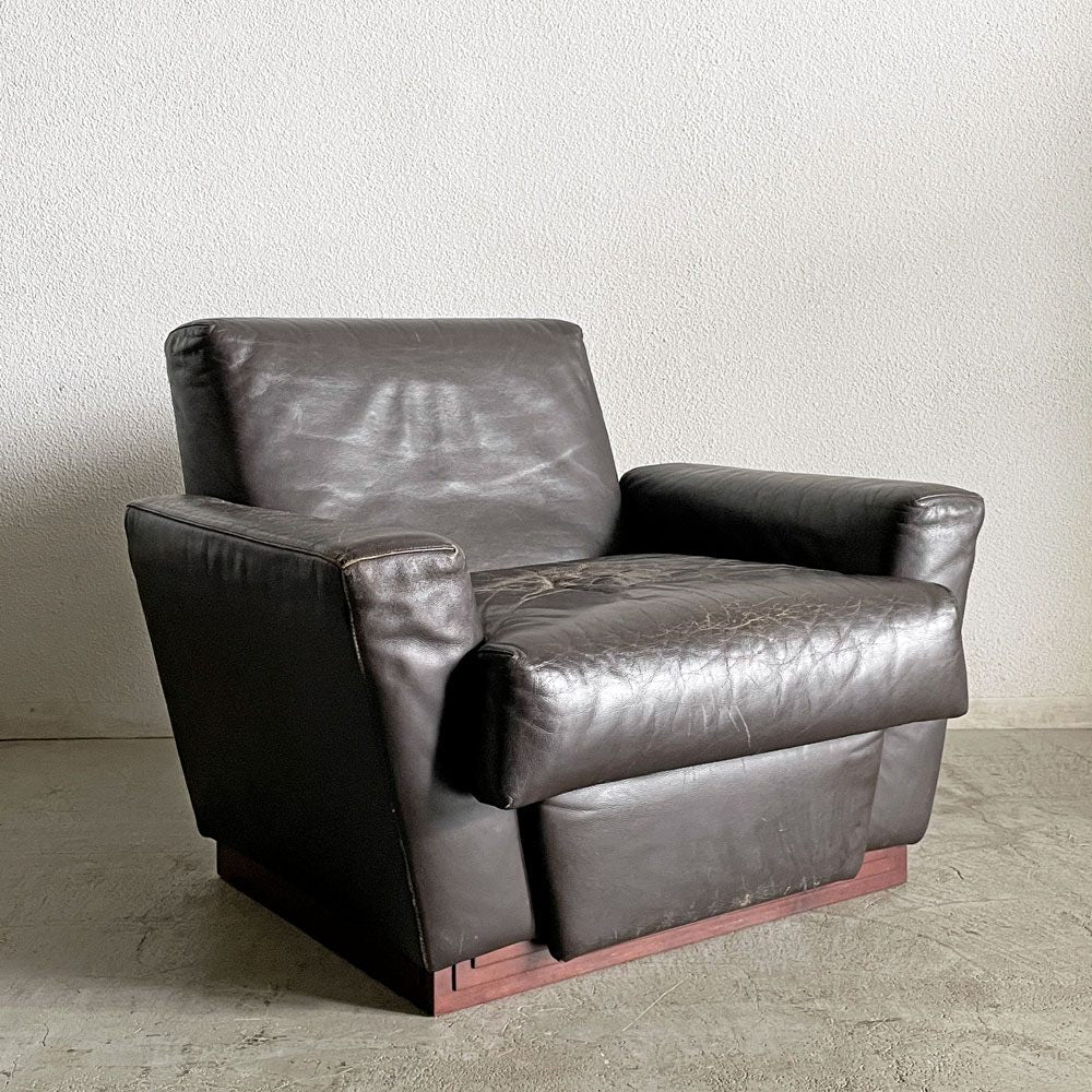 Cassina カッシーナ 622 IMPERIAL TOKYO インペリアルトーキョー 1人掛けソファ 1PSOFA 本革 帝国ホテル フランク・ロイド・ライト 廃番 A 〓