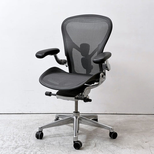 ハーマンミラー Herman Miller アーロンチェア リマスタード フル装備 Bサイズ ポリッシュドアルミニウムベース ポスチャーフィット ビル・スタンフ ＆ ドン・チャドウィック ●