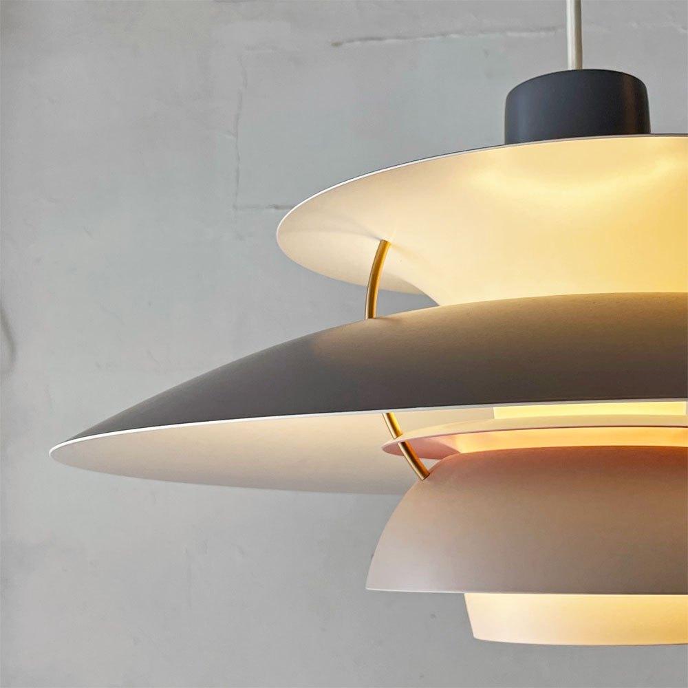 ルイスポールセン Louis Poulsen PH5 グレーグラデーション ペンダントライト ポール・ヘニングセン Poul Henningsen デンマーク 定価￥159,500- ★