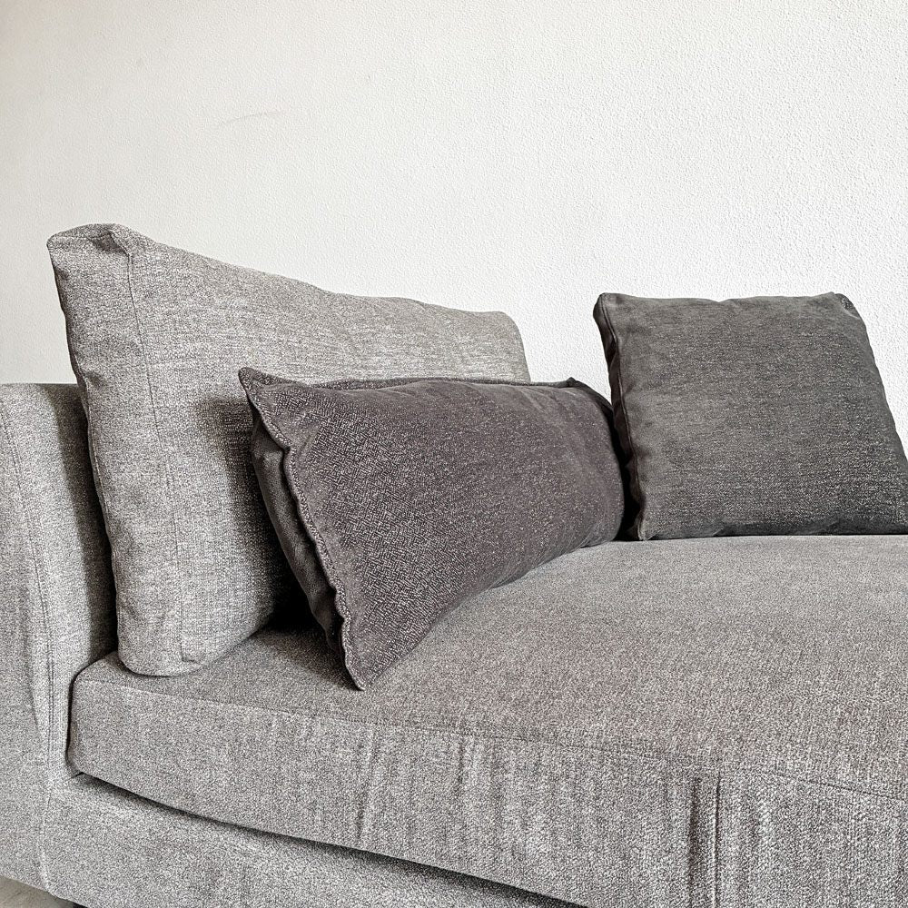 匠ソファ TAKUMI SOFA 利庵 RIAN LBソファ ワンアームカウチ シェーズロング W133cm ファブリック グレー系 岩倉榮利 〓