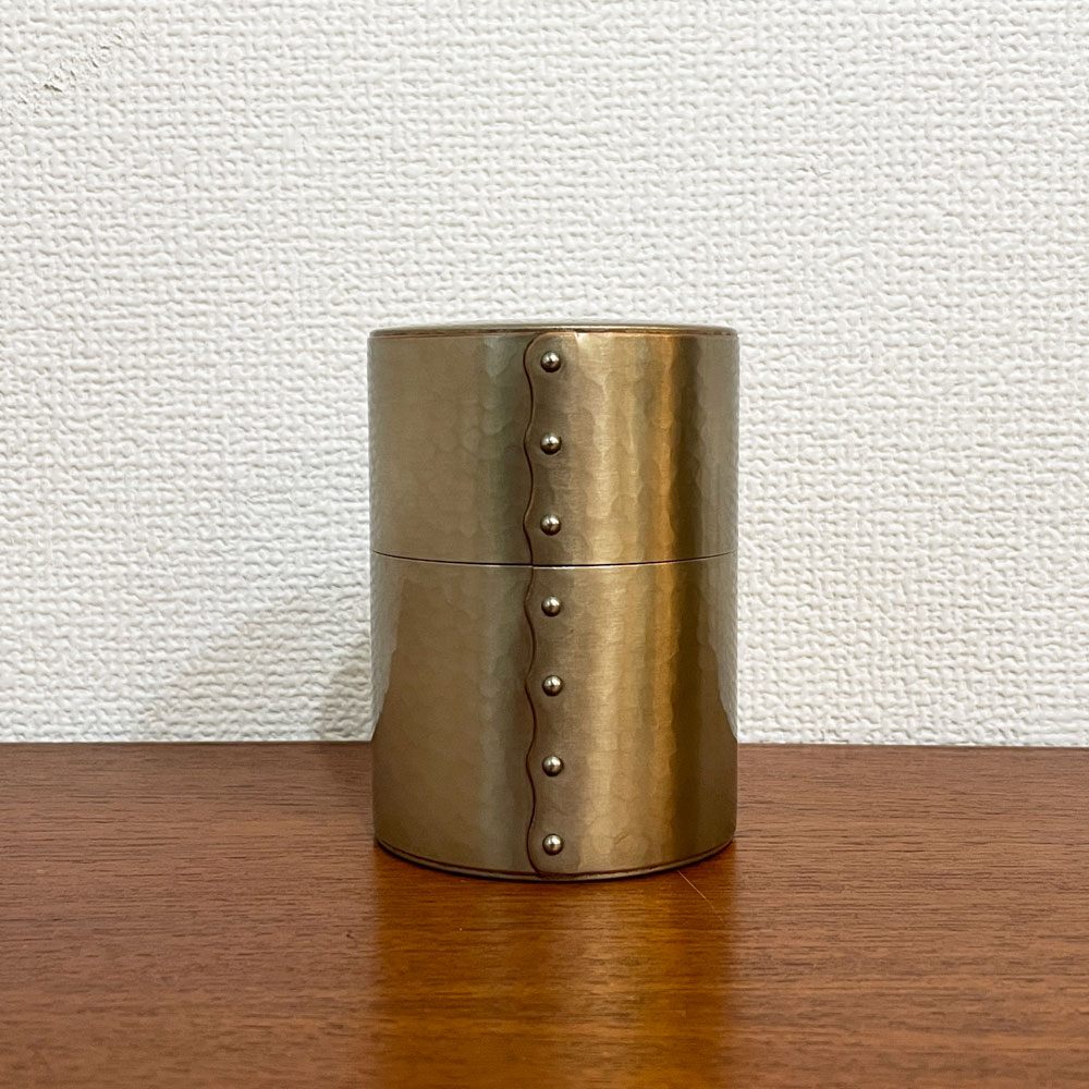玉川堂 GYOKUSENNDO 茶筒 打出肌 銀色 茶さじ付 鎚起銅器 燕三条 伝統工芸 ◎