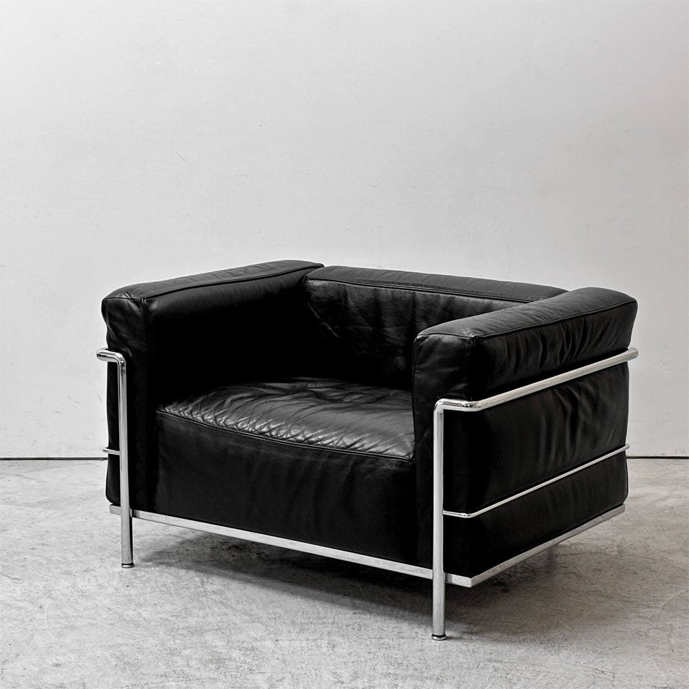 カッシーナ Cassina LC3 ソファ 1シーター 本革 ブラック ル・コルビュジェ ピエール・ジャンヌレ シャルロット・ペリアン デザイン ●