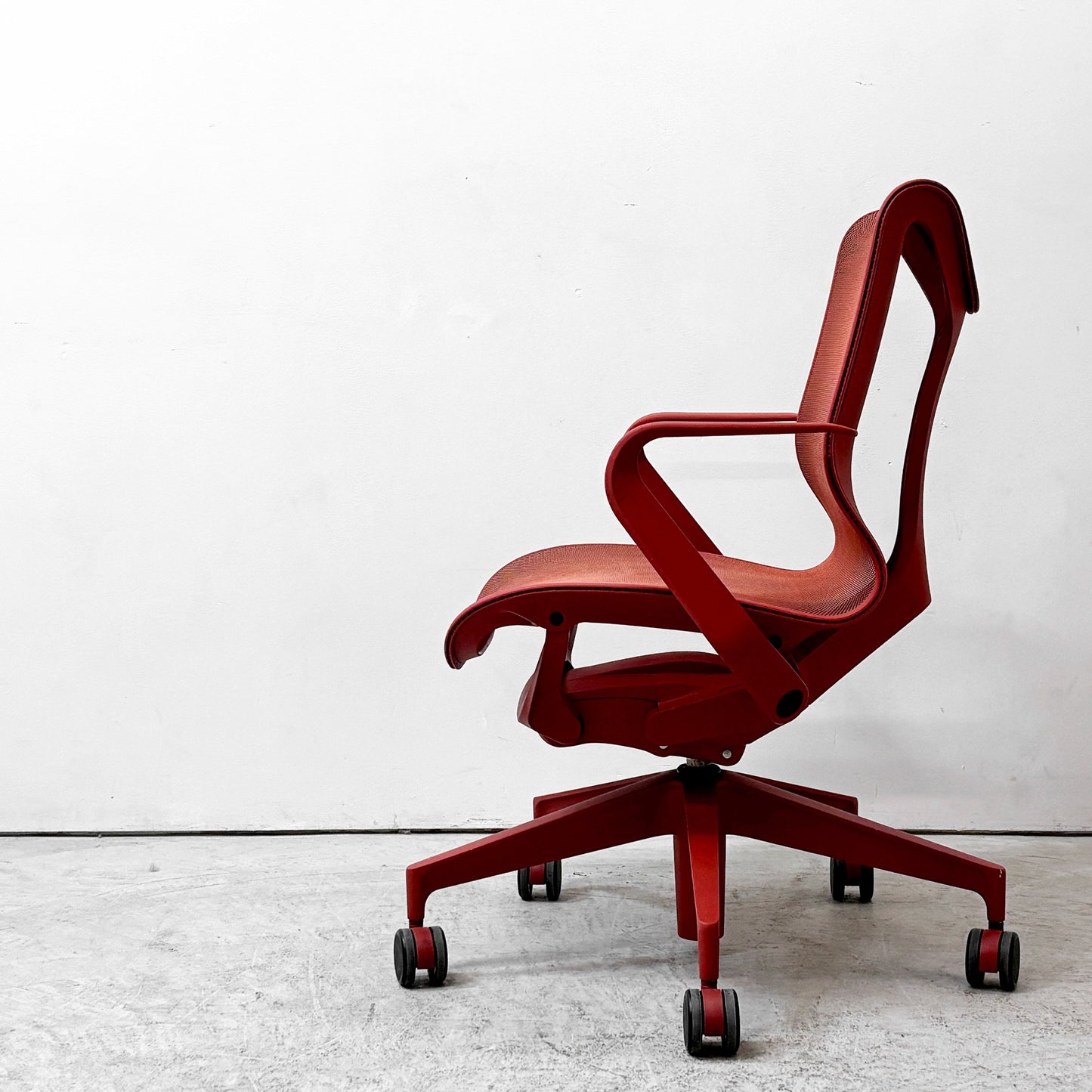 ハーマンミラー Herman Miller コズムチェア Cosm Chair キャニオン ローバック 固定アーム スタジオ7.5 定価￥247,500円- ●
