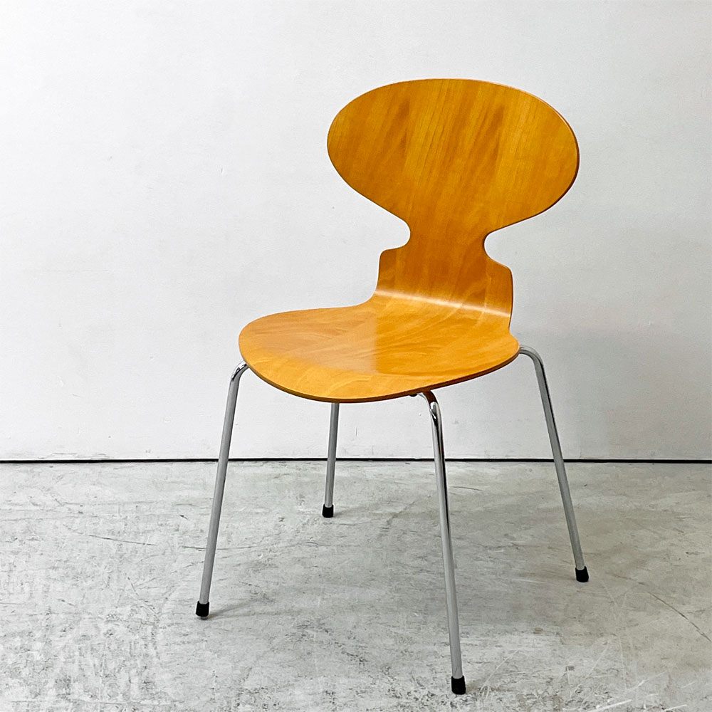 フリッツハンセン Fritz Hansen 3101 アリンコチェア アントチェア 4本脚 ナチュラルビーチ ラッカー仕上げ アルネ・ヤコブセン ●