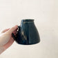 マーガレットハウエル MARGARET HOWELL MHL × ニコラ・タッシー NICOLA TASSIE スモールジャグ 陶製ピッチャー ネイビー系 定価￥27,000- ◎
