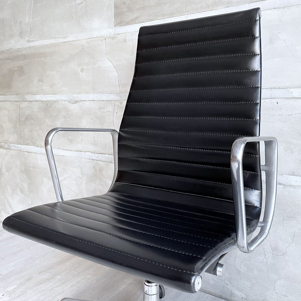 ハーマンミラー Herman Miller アルミナムグループ エグゼクティブチェア ハイバック レザーシート 本革 ブラック 5本脚 C&Rイームズ ミッドセンチュリー ♪