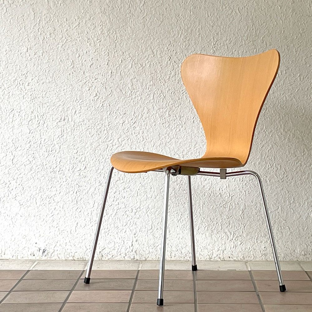 フリッツハンセン Fritz Hansen セブンチェア ビーチ材 ナチュラル アルネ・ヤコブセン Arne Jacobsen スタッキング デンマーク 北欧家具 A ◇