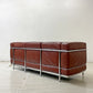 カッシーナ Cassina LC2 ソファ 3シーター ポリエステルパッディング仕様 グランフォール イ・マエストリ ル・コルビュジェ ブラウン系×クローム MoMA永久所蔵品 参考価格：220万相当 ●