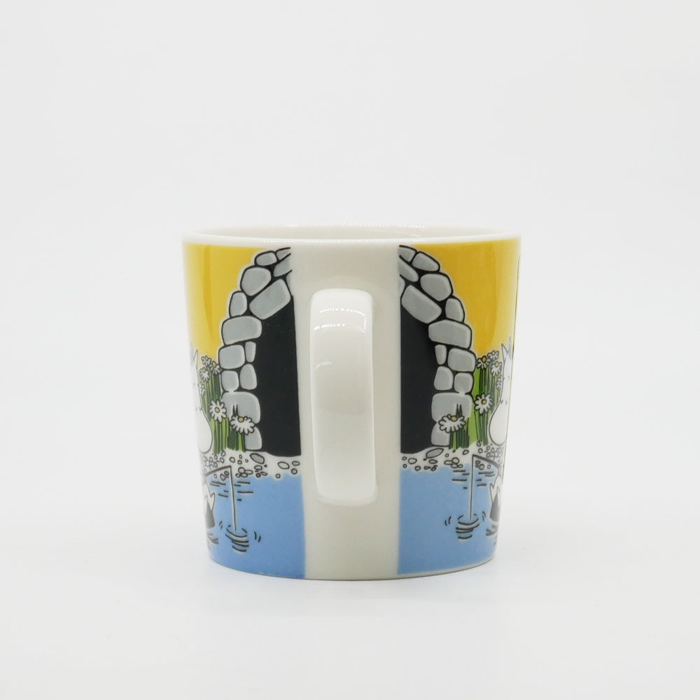 アラビア ARABIA ムーミンマグ MOOMIN 浜辺のひととき モメントオンザシュアー 2015年 夏限定 フィンランド 北欧食器 箱付き ●