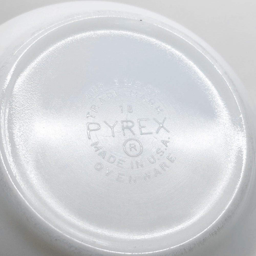 オールドパイレックス OLD PYREX ニュードット ミキシングボウル Φ18.5cm ホワイト イエロー 耐熱ミルクガラス USビンテージ ●