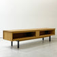 カーフ karf ノット Knot テレビボード TV board 180 Oak ローボード 180cm ホワイトオーク無垢材 ブラックスチール 定価￥203,500-●