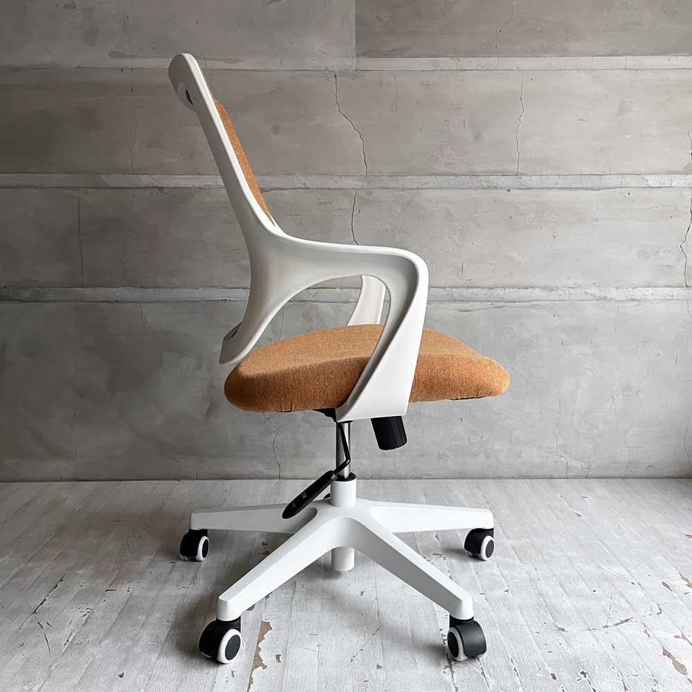 ラピフェリ Lapifeli ロッティ Lotti オフィスチェア デスクチェア 関家具 パンプキンオレンジ  キャスターベース ♪