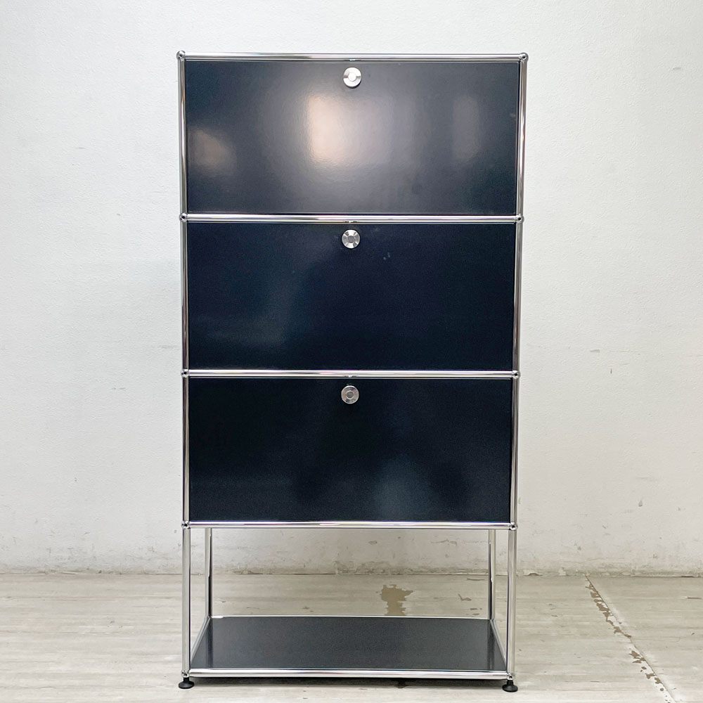 ユーエスエムハラー USM Haller モジュラーファニチャー Modular Furniture グラファイトブラック キャビネット シェルフ 1列4段 ドロップダウン扉×3 下段オープン ●