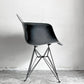 ハーマンミラー Herman Miller アームシェルチェア 現行FRP製 エレファントハイドグレー エッフェルベース C&R イームズ ミッドセンチュリー ■