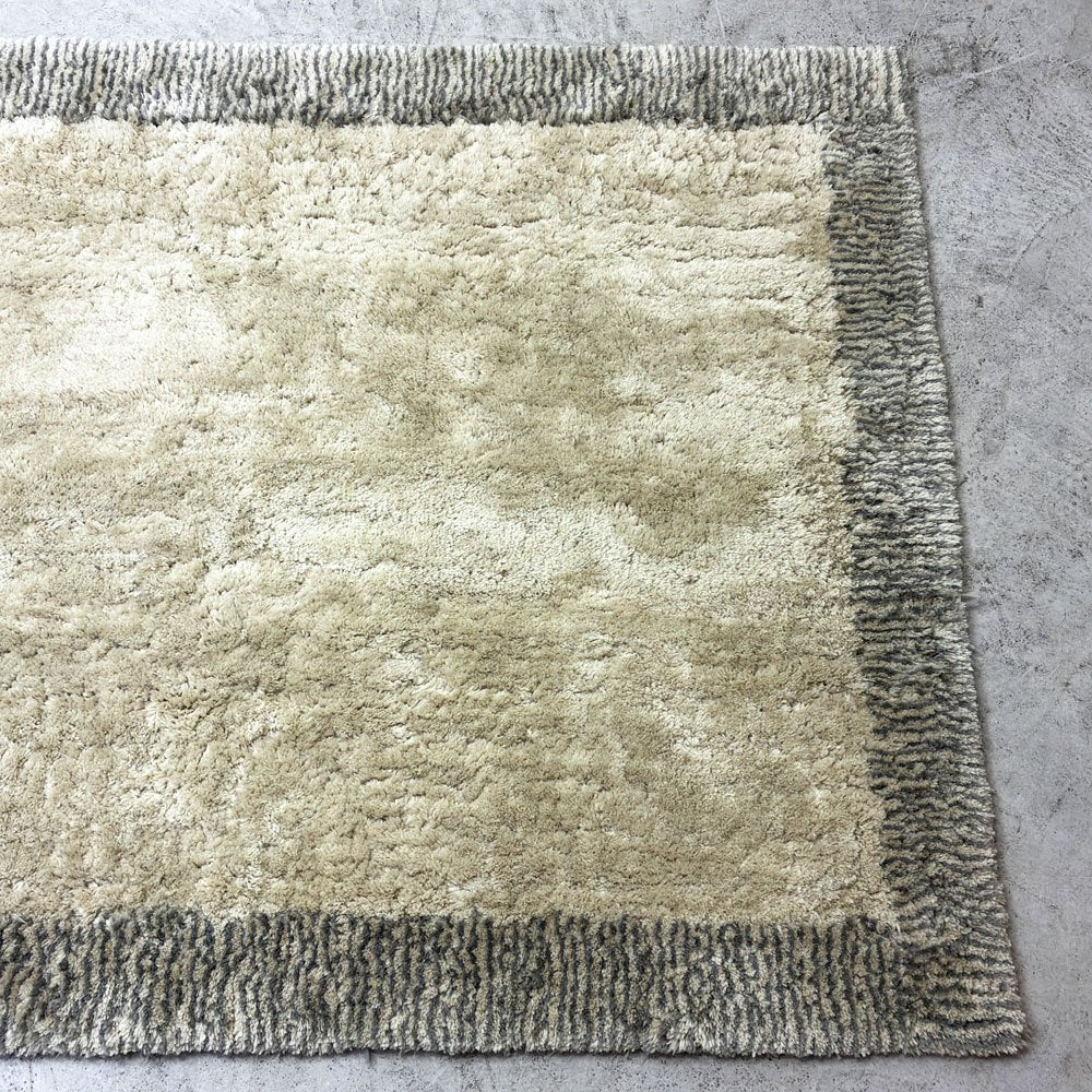 クラッシュゲート CRASH GATE COMFORM ファーモ ラグ 200x147cm ポリエステル 手洗い洗濯可能 滑り止め付き ●